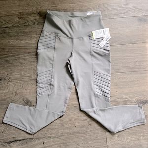 Women’s Old Navy Active Street Leggings 7/8 Ankle High Rise M